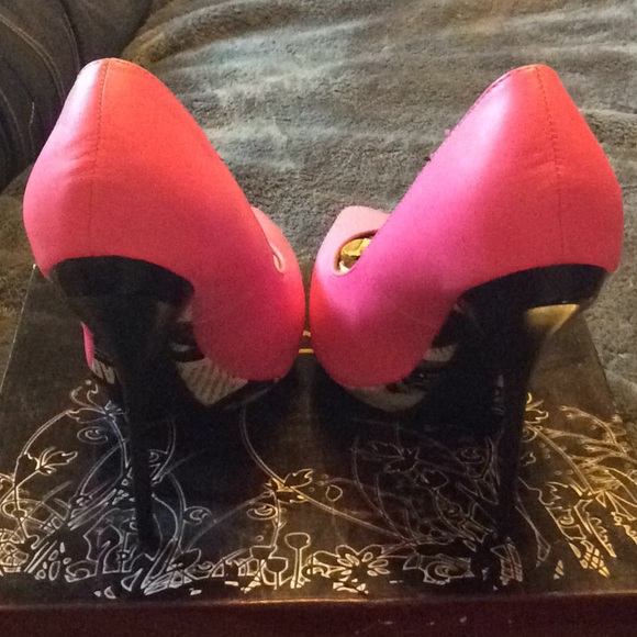 Marilyn Monroe heel - Picture 3 of 3